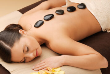 ¿Cómo el masaje puede ayudar a tratar el estrés y a los síntomas de la menopausia?