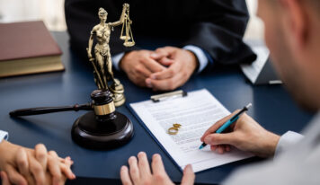 Más allá del juicio: Cómo te protege un abogado especializado
